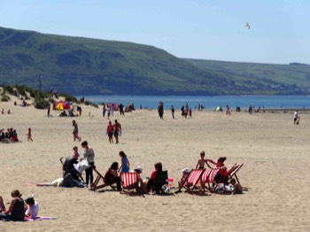  Barmouth Beach 
